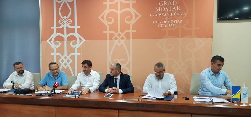 Ministar Josip Martić u Mostaru: Financijska podrška za Dom zdravlja, školu, vrtiće, vjerske institucije